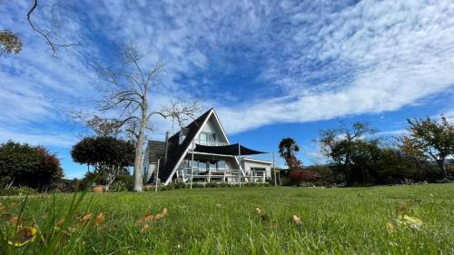 Riwaka Villa | Green Tree Haven BnB-Peaceful Estuary Near Abel Tasman