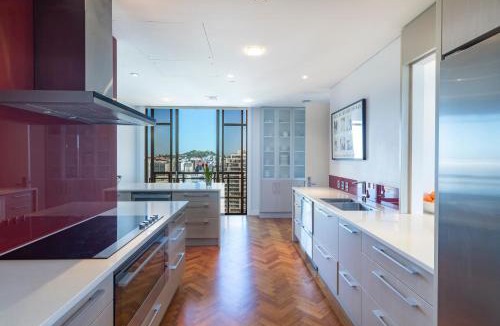 Auckland Central Business District Apartment | Luxury Penthouse Apartment