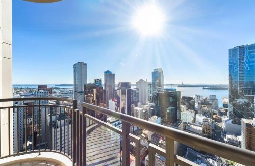Auckland Central Business District Apartment | Luxury Penthouse Apartment