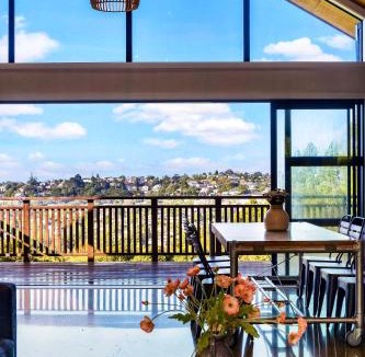 Greenhithe Bed & Breakfast | Echo Lodge