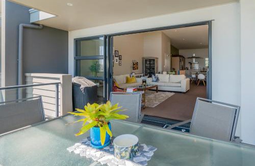 Whitianga Apartment | Waterways Serenity