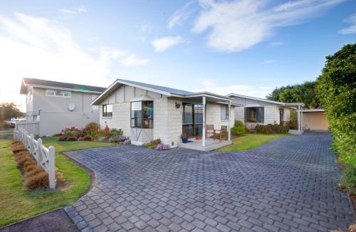 Oamaru Hotel | AAA Thames Court Motel