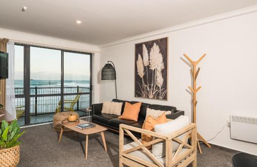 St. Clair Apartment | Esplanade Apartments