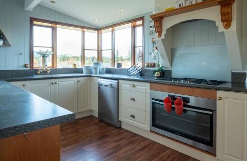 Hanmer Springs House | 37 St James Avenue