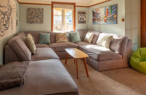 Hanmer Springs House | 37 St James Avenue
