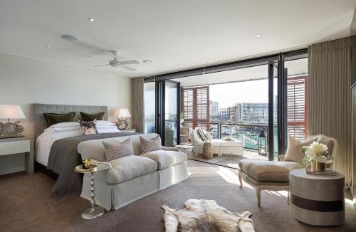 Auckland Central Business District Apartment | Point Residence Waterfront Luxury Auckland NZ