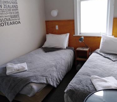 Hokitika Hotel | Hokitika Pioneer Hotel