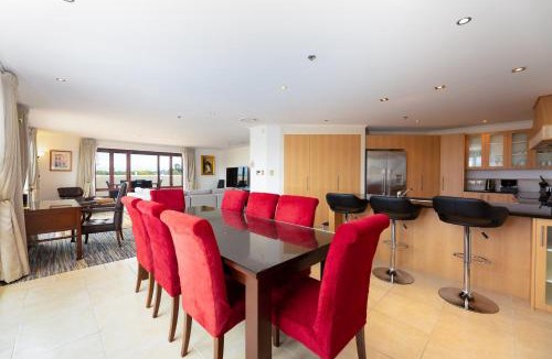 Christchurch City Centre Hotel | Fino Hotel & Suites