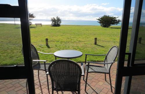 Ahuriri Hotel | Harbour View Motel on Ahuriri Beach in Napier NZ with sea view suites