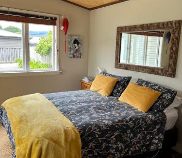 Otaki Bed & Breakfast | Sundari Retreat