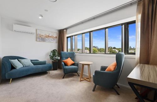 Riccarton Hotel | Golden Hotel