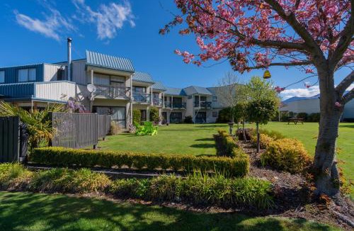Te Anau Hotel | ASURE Explorer Motel & Apartments
