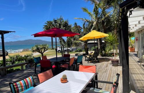 Cable Bay Cabin | Driftwood Lodge Beachfront, Cable Bay Stays, Cable Bay, Northland