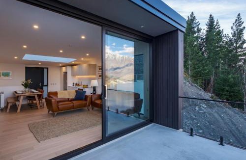 Queenstown House | Woods Villa Tui