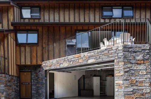 Sunshine Bay House | Lake Escape