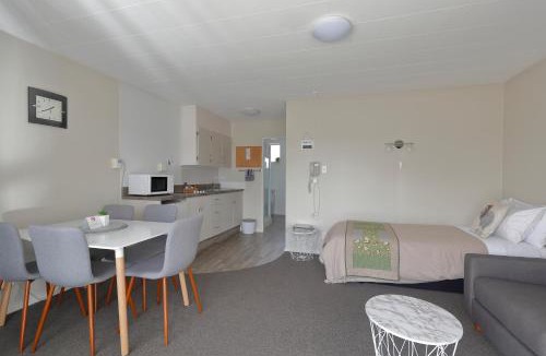 Te Anau Hotel | Aden Motel