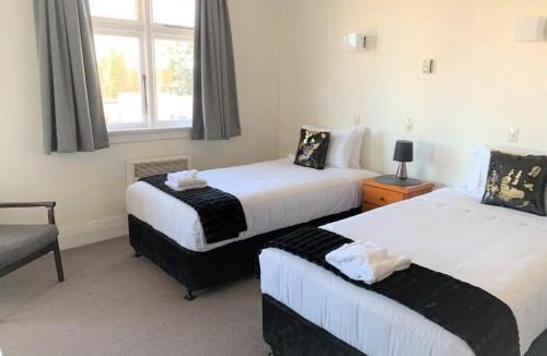 Ranfurly Hotel | Ranfurly Hotel