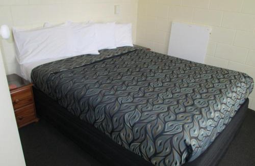 Thames Hotel | Shortland Court Motel