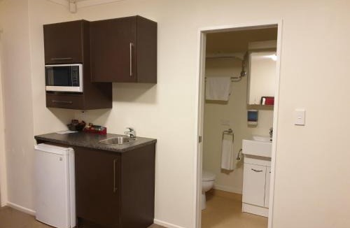 Mount Eden Hotel | At Eden Park Motel