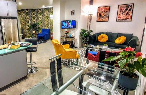 Wellington Apartment | Prudence - Art Deco Luxury in Wellington's best location