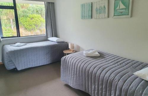 Waikawa Bay Hotel | Bay Vista Waterfront Motel