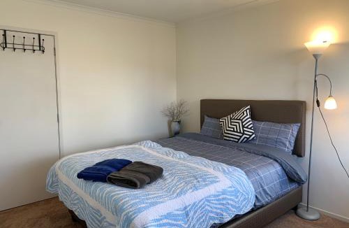 Oteha Bed & Breakfast | Albany Oteha Home-BnB