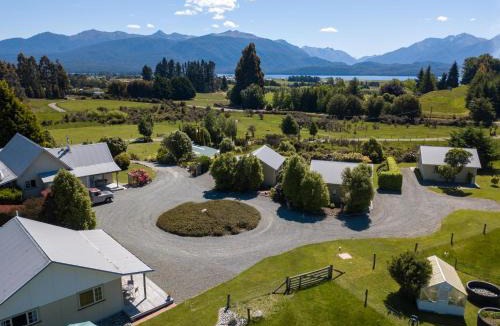 Te Anau House | Blue Thistle Cottages