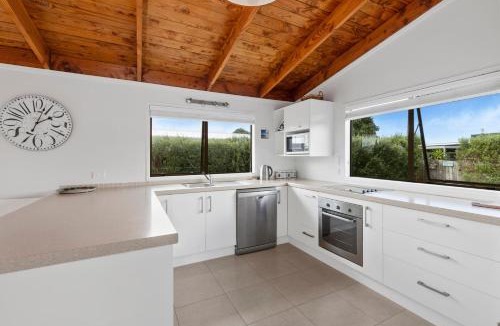 Omaha House | This Way To The Beach - Omaha