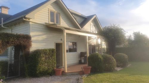 Oamaru Bed & Breakfast | Century House Accommodation