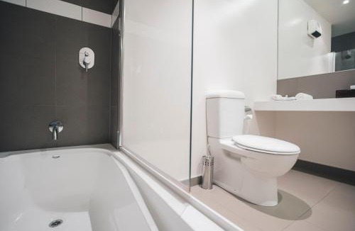 Lake Hawea Hotel | Hawea Hotel