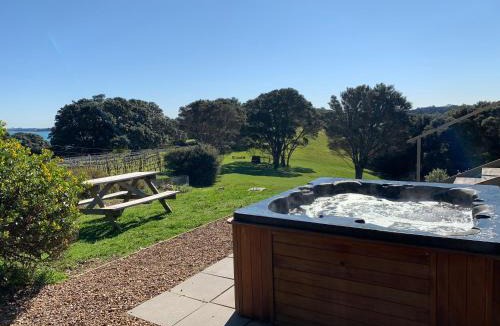 Omiha House | The Cottage at Te Whau Retreat