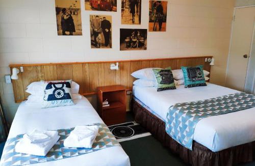 Sanson Hotel | Junction Motel Sanson-Truck Motel