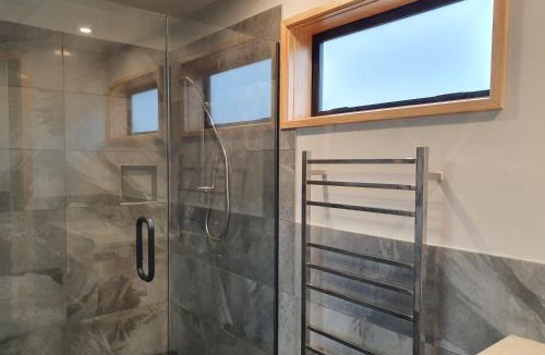Twizel House | The Rest