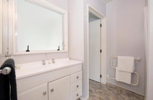 Nelson City Centre Hotel | Waimarie on Riverside Motel & Apartments