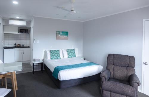 Gisborne Hotel | BKs Palm Court Motor Lodge
