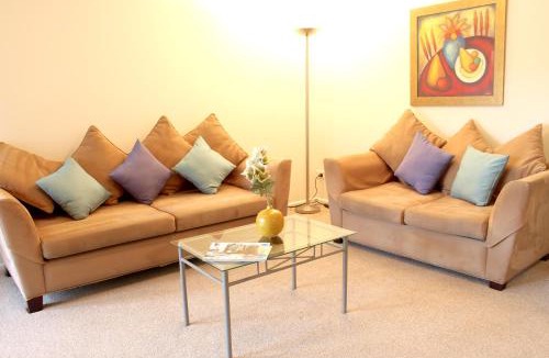 Akaroa Hotel | Tresori Motor Lodge