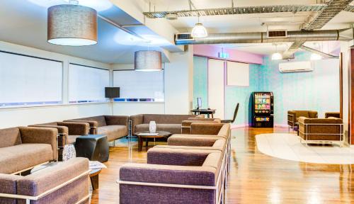 Newton Hotel | Ascotia Off Queen