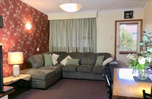 Picton Hotel | AAA Marlin Motel