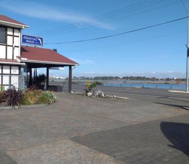 Westshore Hotel | Albatross Motel