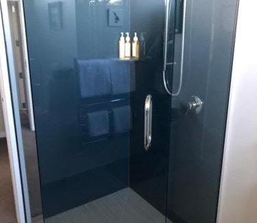 Tasman Apartment | Almyra Waterfront Accommodation