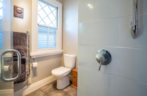 Tauranga South House | Delightful on Devonport