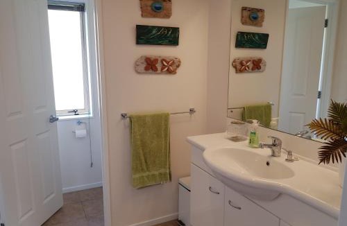 Kerikeri Bed & Breakfast | The Oars B&B