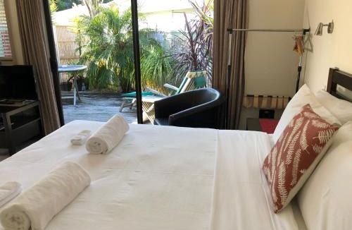 Tairua Hotel | Tairua Shores Motel