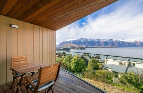 Fernhill Villa | Falcon's View Queenstown