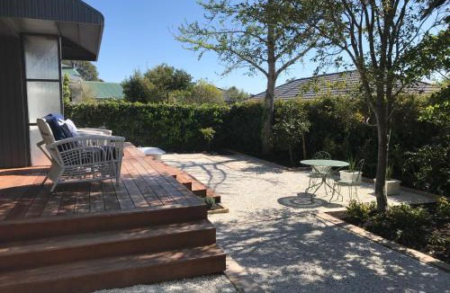 Havelock North Bed & Breakfast | La Petite Maison
