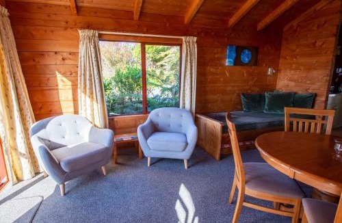Marahau Ski Chalet | Ocean View Chalets