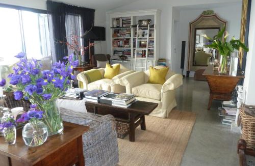 Mount Pleasant Bed & Breakfast | 340 Degrees Alps & Sea Eco Living