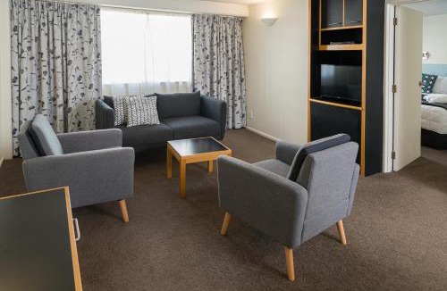Te Aro Hotel | West Plaza Hotel