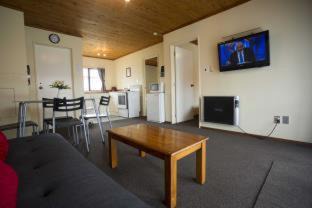 Fairlie Hotel | Pinewood Motels