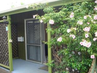 Kerikeri Hotel | Colonial House Motel